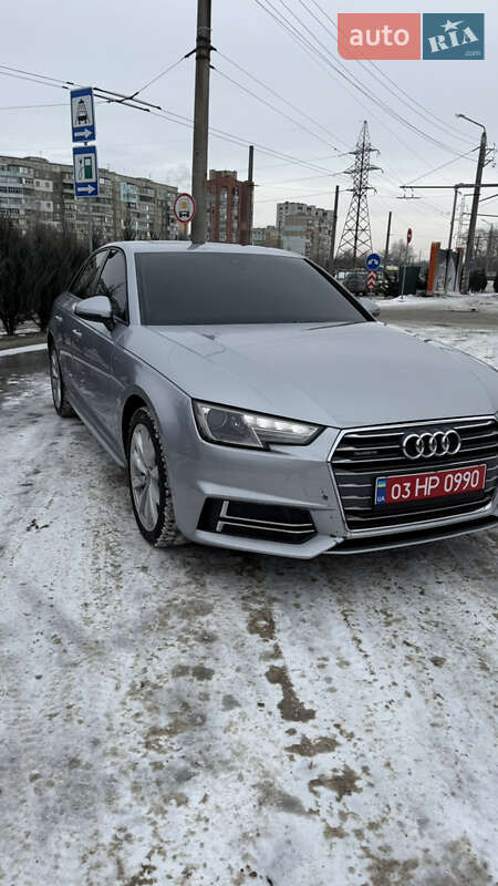 Седан Audi A4 2018 в Харькове