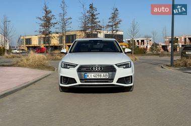 Седан Audi A4 2018 в Ірпені
