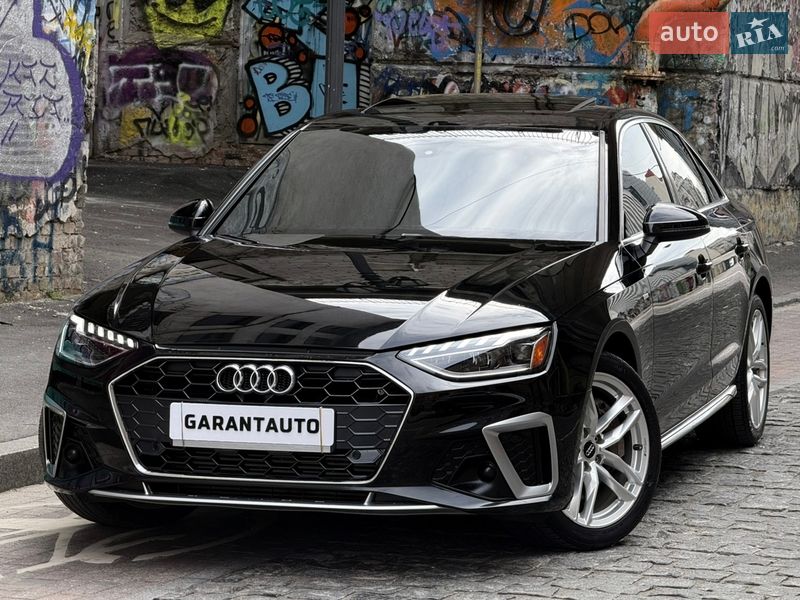 Седан Audi A4 2021 в Одессе