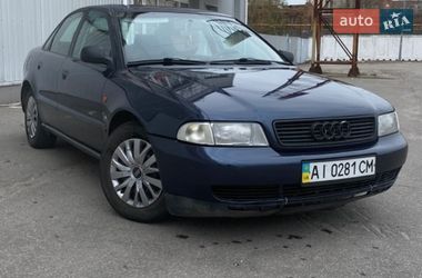 Седан Audi A4 1995 в Полтаві