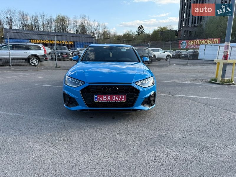 Седан Audi A4 2021 в Львове