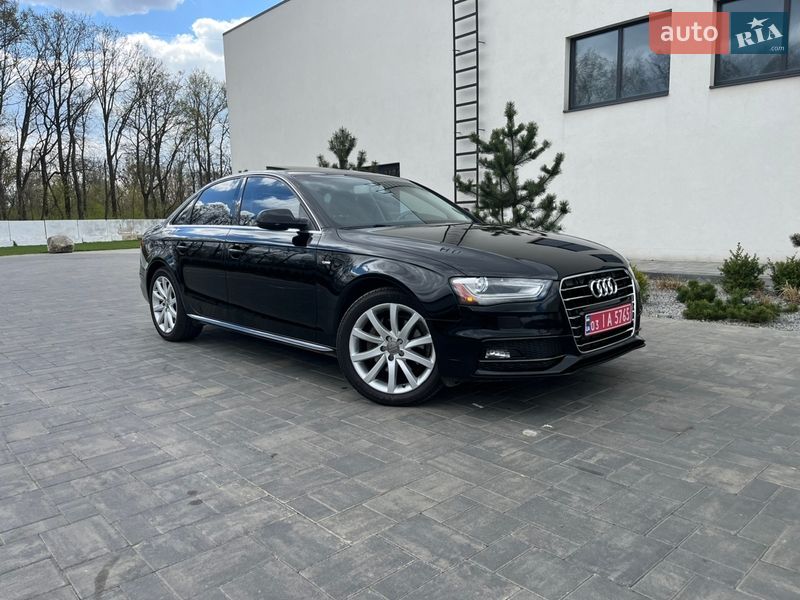Седан Audi A4 2014 в Луцке
