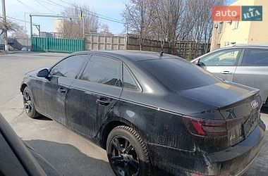 Седан Audi A4 2018 в Дніпрі
