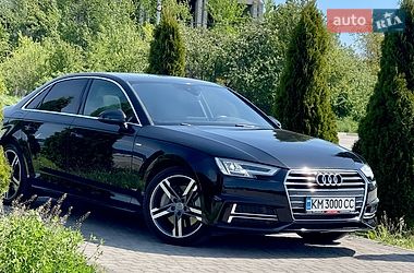 Седан Audi A4 2017 в Житомирі