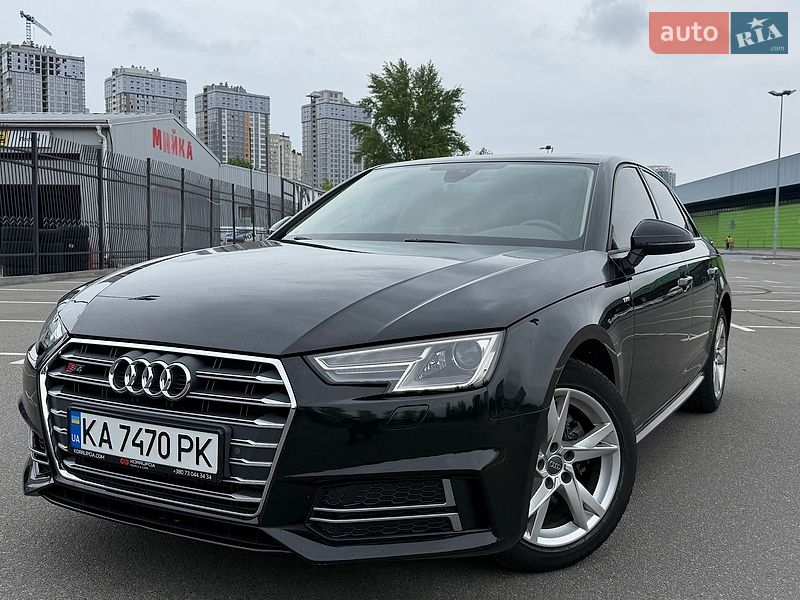 Седан Audi A4 2017 в Киеве
