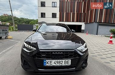 Седан Audi A4 2023 в Дніпрі