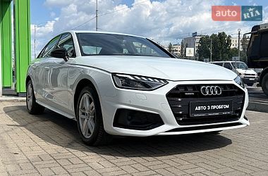 Седан Audi A4 2021 в Києві