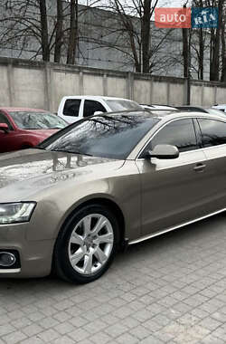 Купе Audi A5 2010 в Запорожье