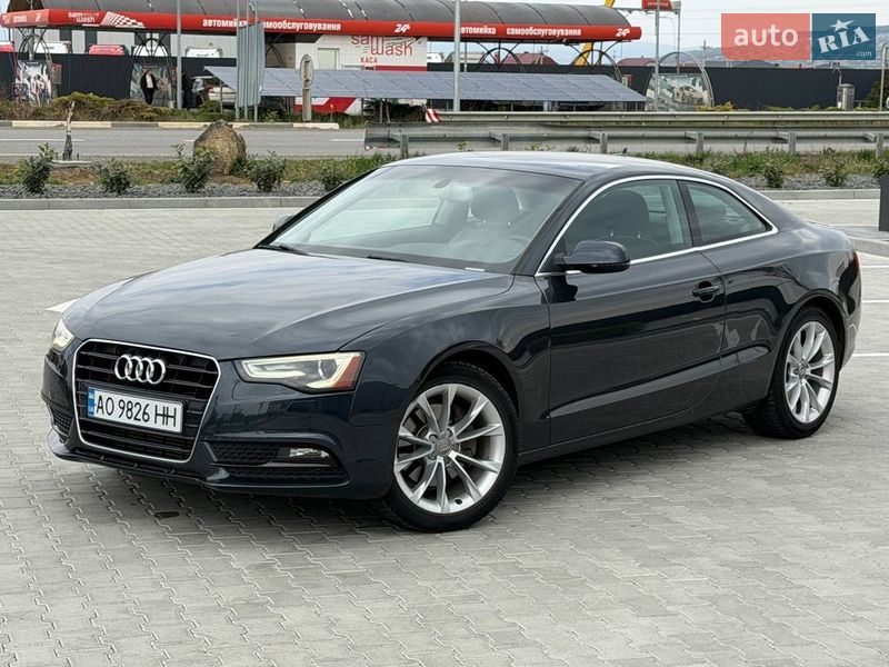Купе Audi A5 2012 в Ужгороде