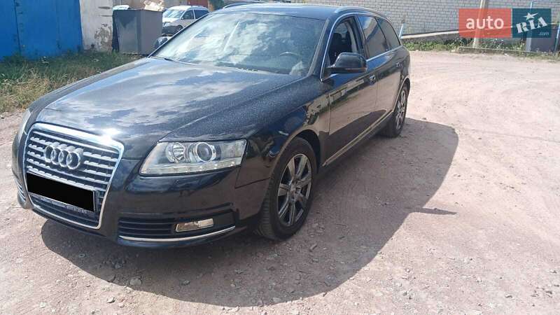 Универсал Audi A6 2010 в Коростене