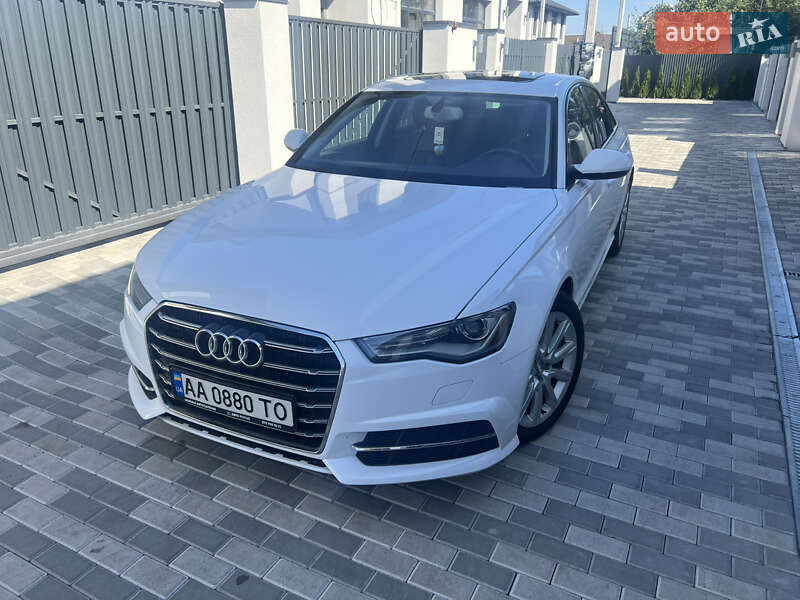Седан Audi A6 2015 в Киеве