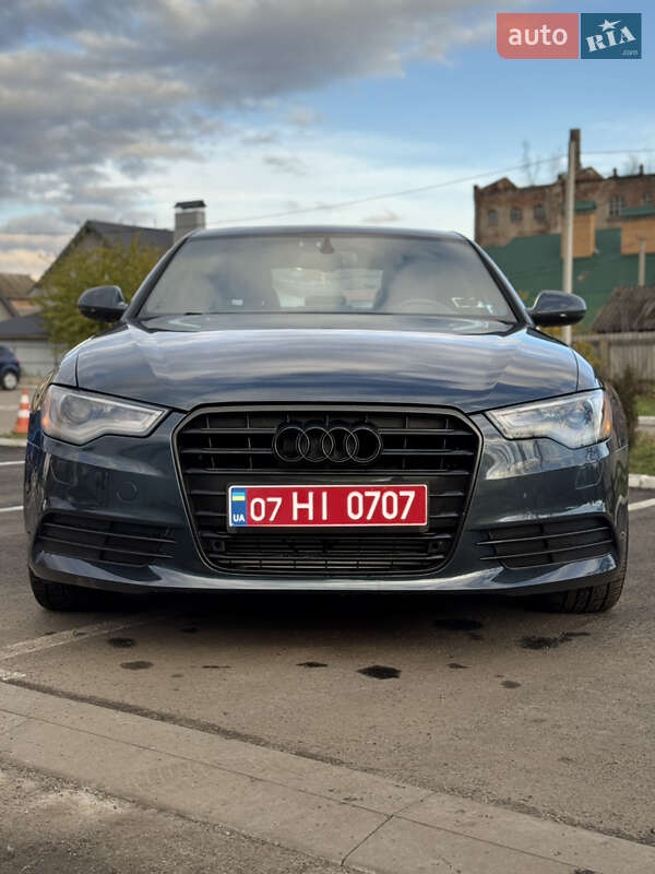 Седан Audi A6 2014 в Лубнах