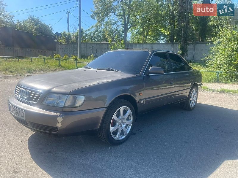 Седан Audi A6 1996 в Киеве