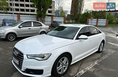 Седан Audi A6 2015 в Киеве