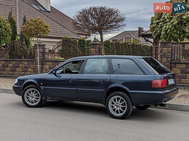 Универсал Audi A6 1996 в Ровно