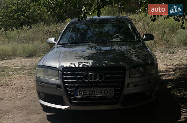 Седан Audi A8 2004 в Кривом Роге