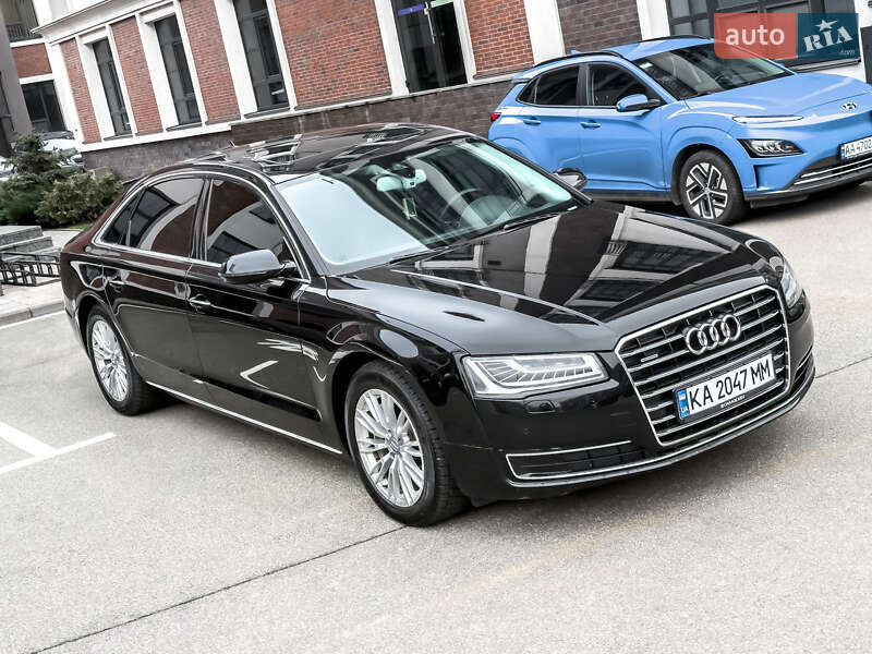 Седан Audi A8 2014 в Киеве