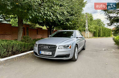 Седан Audi A8 2014 в Киеве
