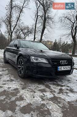 Седан Audi A8 2013 в Кривом Роге