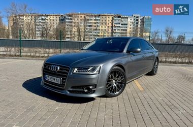 Седан Audi A8 2015 в Каменском