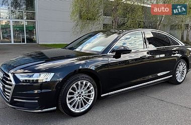 Седан Audi A8 2021 в Киеве
