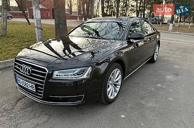 Седан Audi A8 2014 в Вінниці