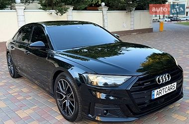 Седан Audi A8 2020 в Одесі