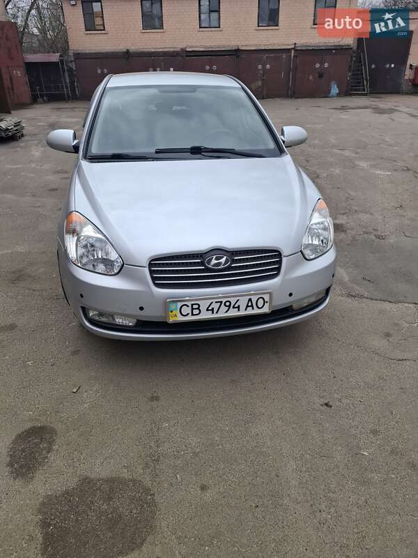 Седан Hyundai Accent 2008 в Чернигове Седан Hyundai Accent 2008 в Чернигове