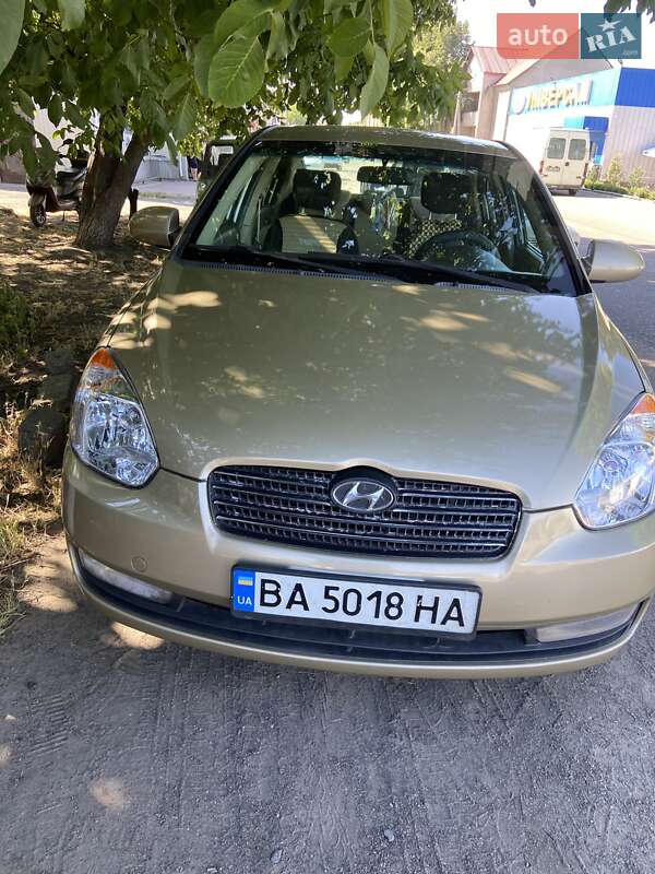 Седан Hyundai Accent 2008 в Николаеве