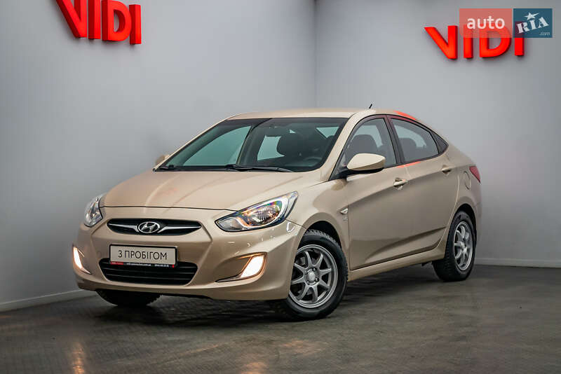 Седан Hyundai Accent 2011 в Киеве
