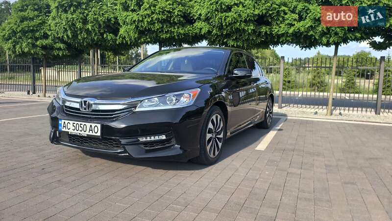 Седан Honda Accord 2016 в Луцке