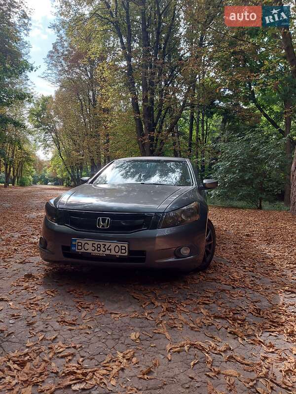 Седан Honda Accord 2007 в Львове