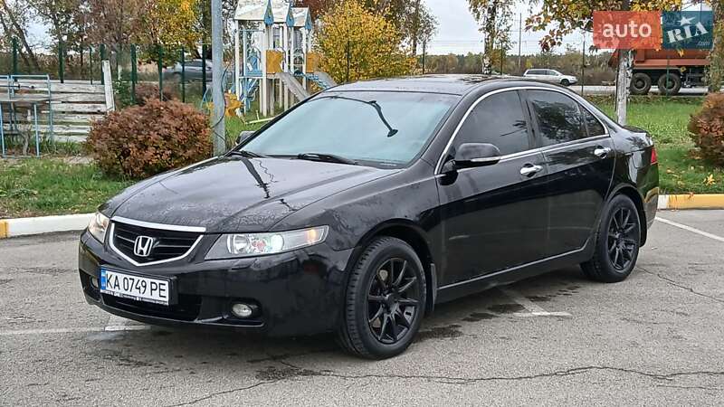 Седан Honda Accord 2005 в Буче Седан Honda Accord 2005 в Буче