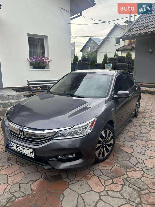 Седан Honda Accord 2016 в Львове Седан Honda Accord 2016 в Львове