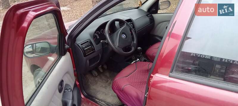 Седан Fiat Albea 2006 в Сумах Седан Fiat Albea 2006 в Сумах