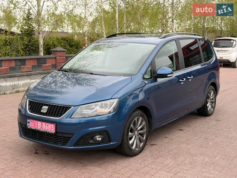 Минивэн SEAT Alhambra 2015 в Ровно
