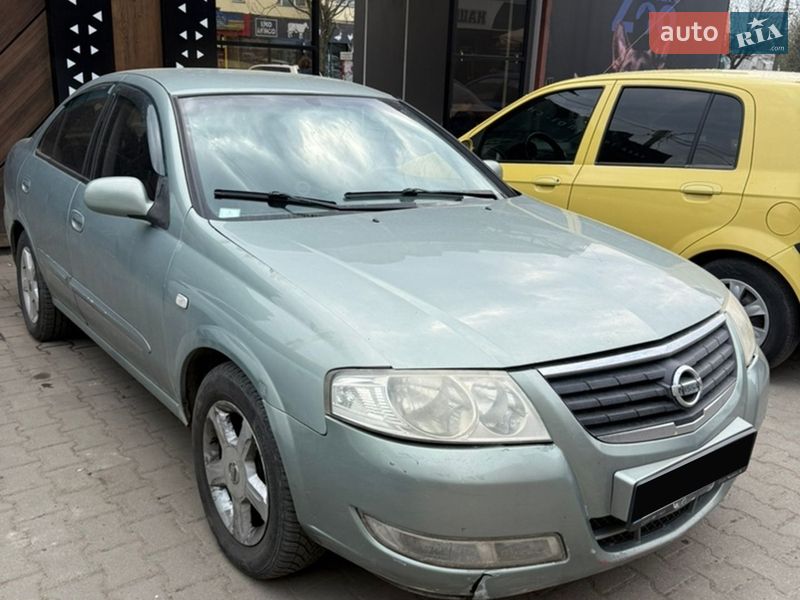Седан Nissan Almera Classic 2007 в Черновцах
