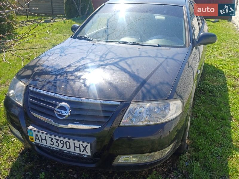 Седан Nissan Almera 2012 в Кременчуці