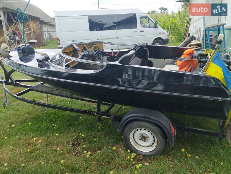 Катер Mercruiser Alpha 2010 в Кельменцах