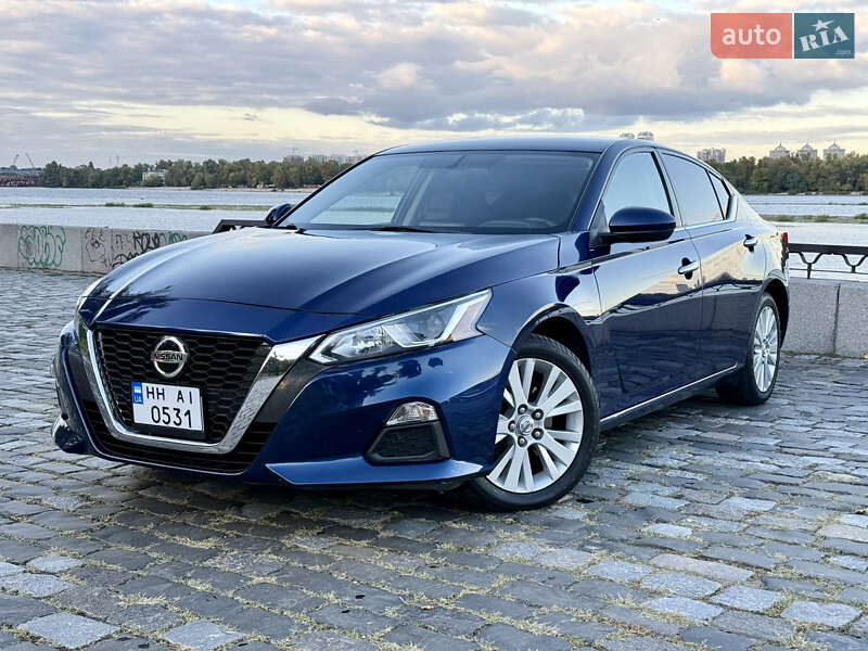 Седан Nissan Altima 2019 в Києві Седан Nissan Altima 2019 в Києві