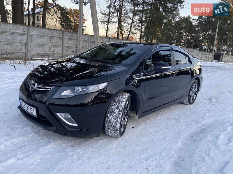 Хэтчбек Opel Ampera 2011 в Яворове Хэтчбек Opel Ampera 2011 в Яворове