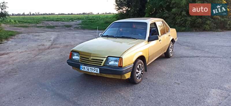 Седан Opel Ascona 1988 в Белой Церкви