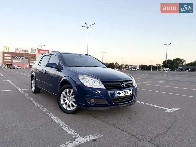 Универсал Opel Astra 2008 в Одессе