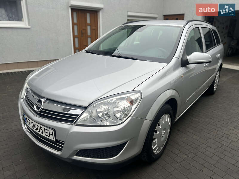 Универсал Opel Astra 2007 в Ивано-Франковске Универсал Opel Astra 2007 в Ивано-Франковске