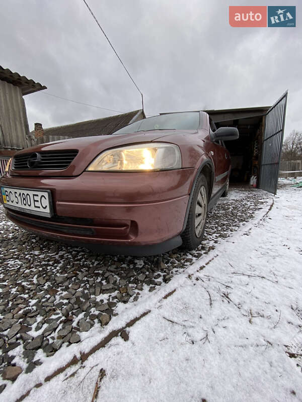 Хэтчбек Opel Astra 2001 в Судовой Вишне