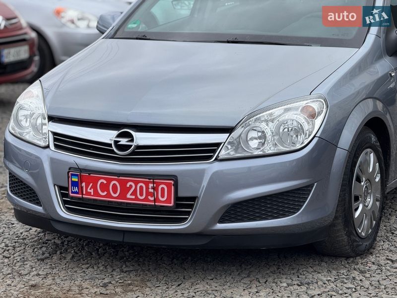 Универсал Opel Astra 2008 в Виннице