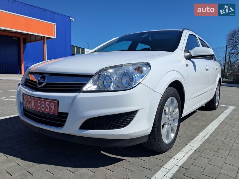 Универсал Opel Astra 2009 в Умани Универсал Opel Astra 2009 в Умани