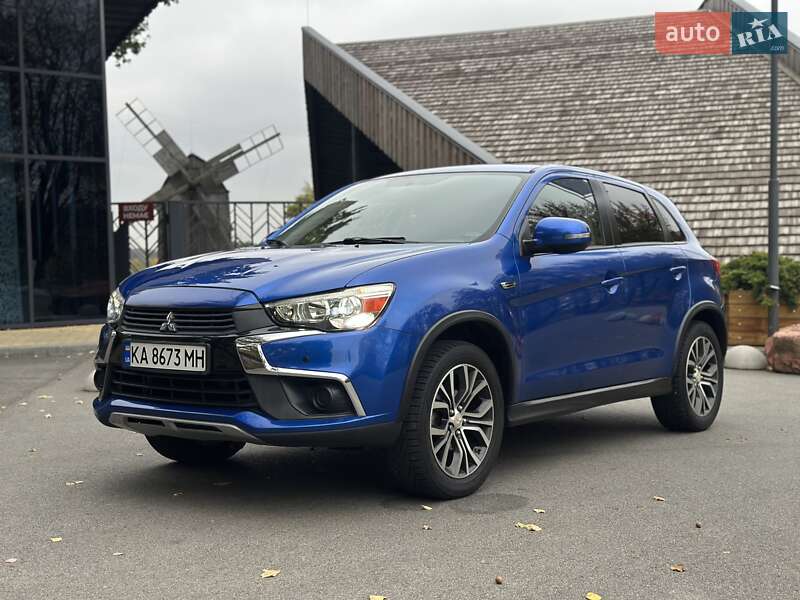 Позашляховик / Кросовер Mitsubishi ASX 2016 в Києві