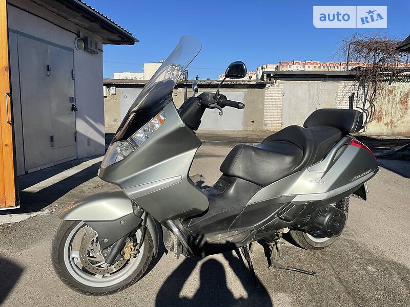 Максі-скутер Aprilia Atlantic 500 2001 в Борисполі
