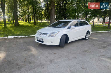 Универсал Toyota Avensis 2010 в Хмельницком